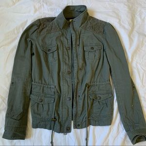 🌿green military jacket🌿